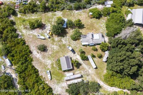 6715 Whispering Pines Lane, Grant FL - photo 21 of 41