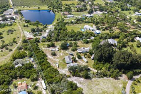 6715 Whispering Pines Lane, Grant FL - photo 22 of 41