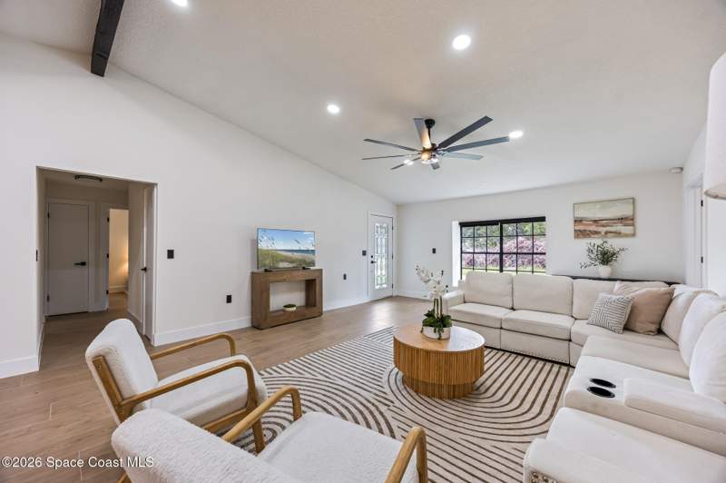 4 bedroom Single Family Residence at 3640 Orlando Avenue, Indian River Park, Mims — photo 5