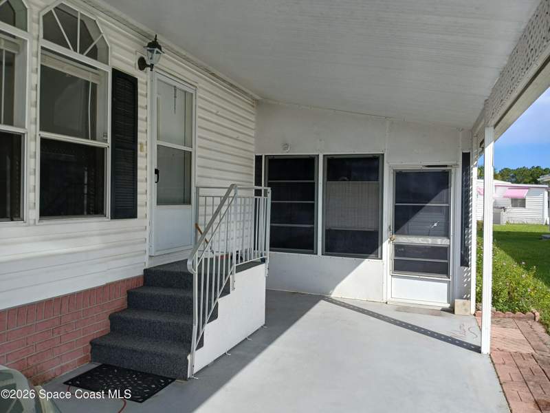 3 bedroom Manufactured Home at 251 Blossom Lane, Port Malabar Holiday Park Unit 1, Palm Bay — photo 3