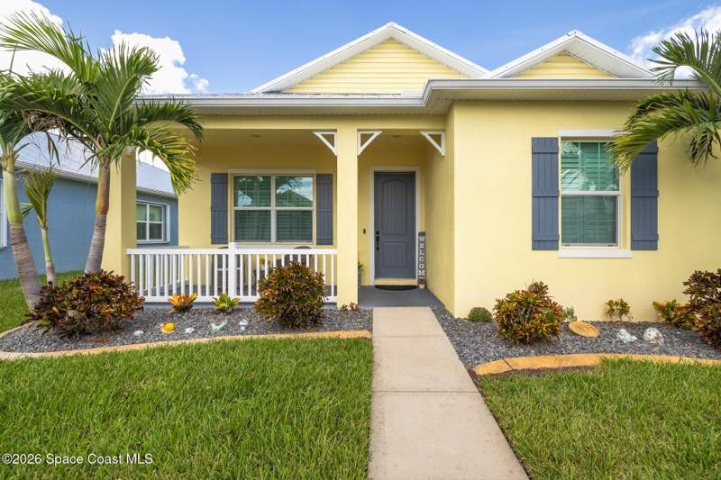 3 bedroom Single Family Residence at 668 Lorelei Avenue, Alamanda Key Phase 2, Melbourne — photo 3