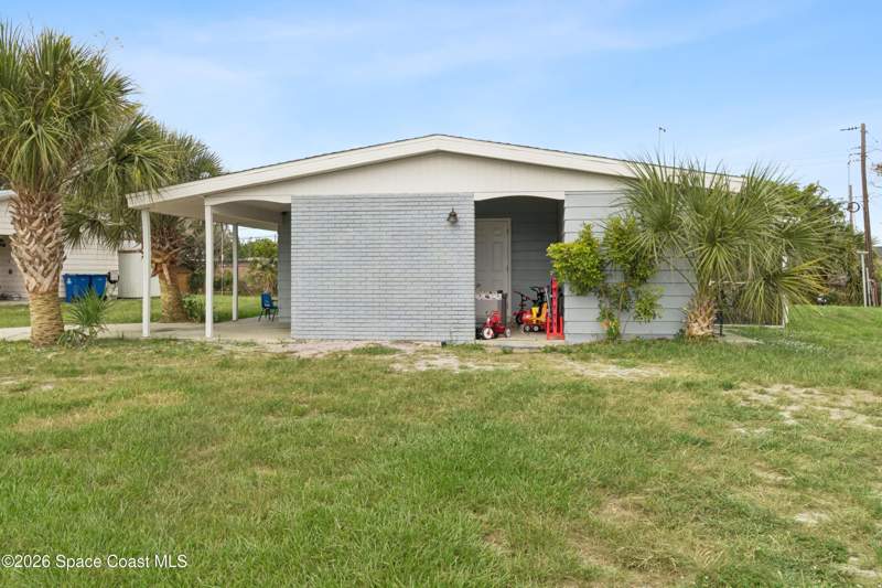 2 bedroom Single Family Residence at 784 Badger Drive, Port Malabar Unit 4, Palm Bay — photo 4