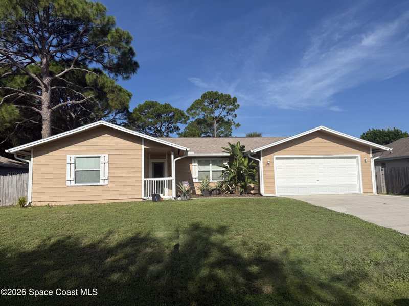 3 bedroom Single Family Residence at 1070 Lee Avenue, Port Malabar Unit 42, Palm Bay — photo 1