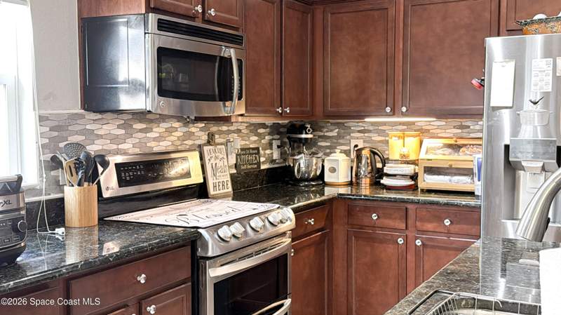 4 bedroom Single Family Residence at 202 Teaberry Drive, Parkside West, Palm Bay — photo 4