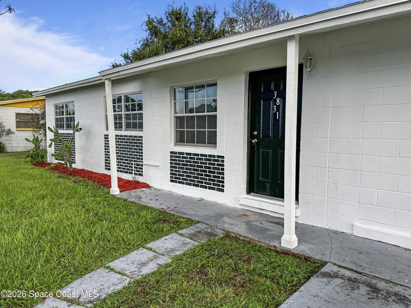 3 bedroom Single Family Residence at 3831 Ellis Drive, Lake View Sec 2, Cocoa — photo 3