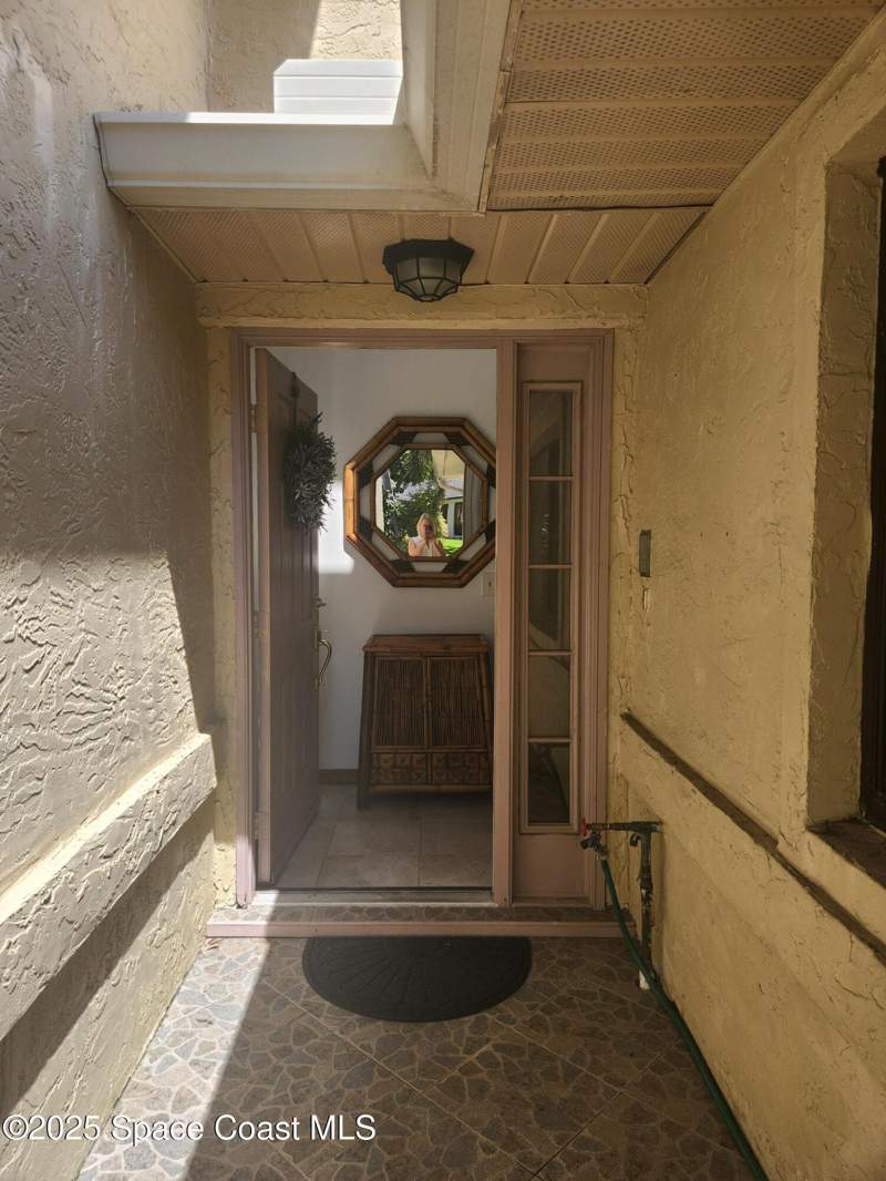 3 bedroom Townhouse at 3537 Muirfield Drive, La Vira Townhomes, Titusville — photo 2