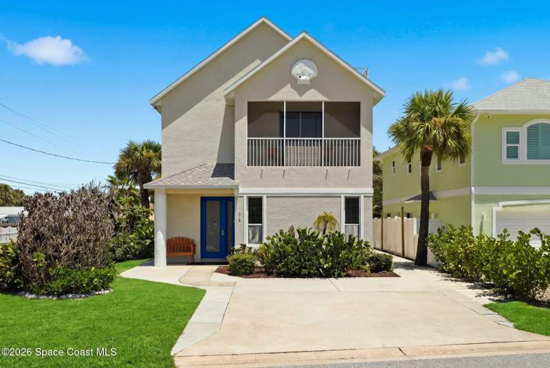 5 bedroom Single Family Residence at 318 Harding Avenue, Avon By The Sea, Cocoa Beach — photo 2