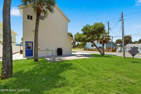 318 Harding Avenue, Cocoa Beach FL - photo 8 of 53