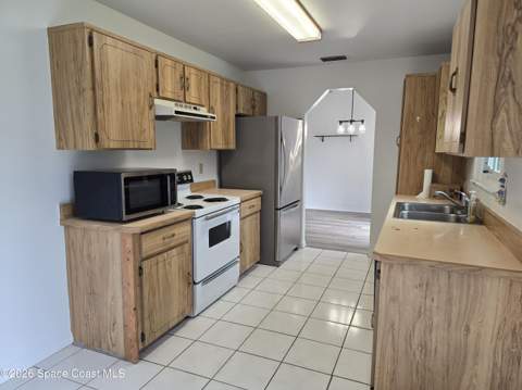 1158 Beacon Street, Palm Bay FL - photo 7 of 22