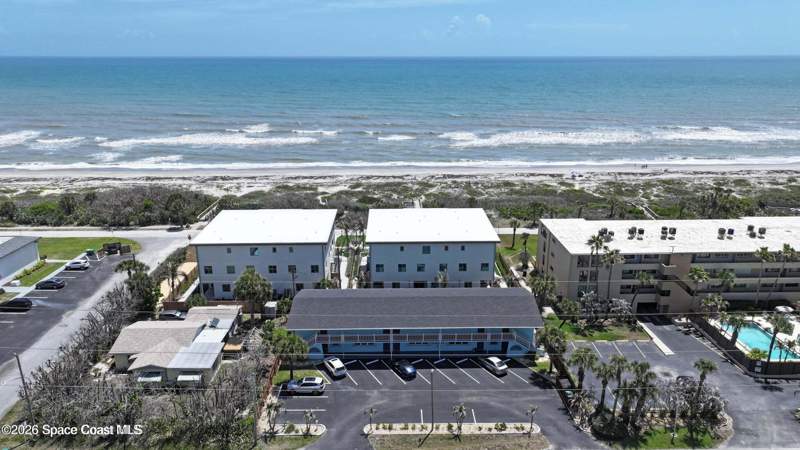 1 bedroom Condominium at 1011 S Miramar Avenue #Unt1, Casa Del Mar Condo, Indialantic — photo 3