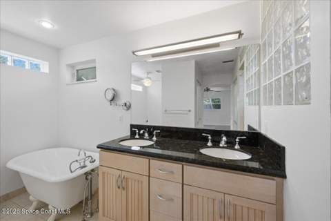 207 S Palm Avenue, Indialantic FL - photo 19 of 34