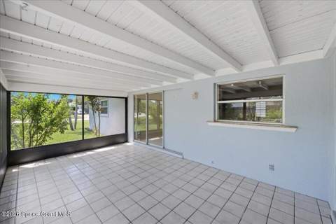 207 S Palm Avenue, Indialantic FL - photo 8 of 34