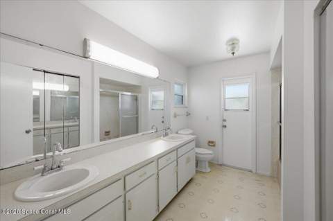 207 S Palm Avenue, Indialantic FL - photo 22 of 34