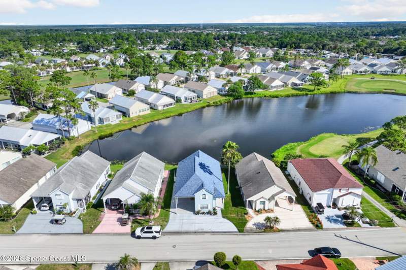 2 bedroom Single Family Residence at 446 Plantation Drive, The Great Outdoors Premier RV/Golf Resort Viii, Titusville — photo 5