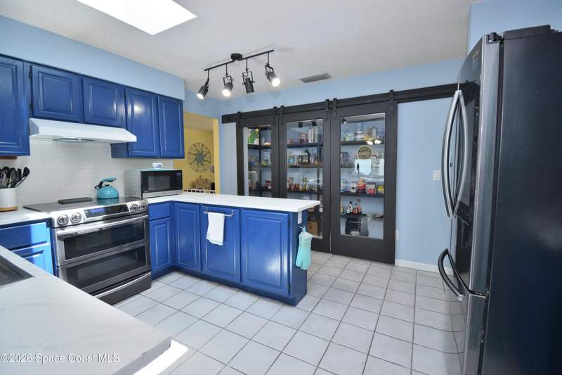 3 bedroom Single Family Residence at 660 Jamaica Boulevard, De Soto Park, Satellite Beach — photo 5