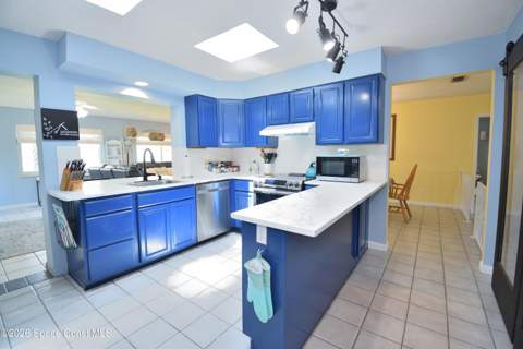 660 Jamaica Boulevard, Satellite Beach FL - photo 6 of 20
