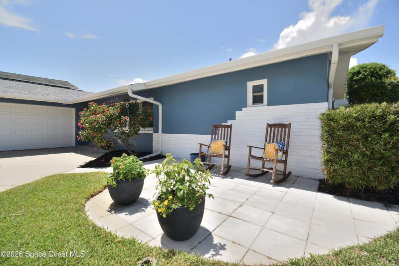 3 bedroom Single Family Residence at 660 Jamaica Boulevard, De Soto Park, Satellite Beach — photo 2