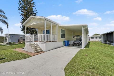 220 Blossom Lane, Palm Bay FL - photo 11 of 22