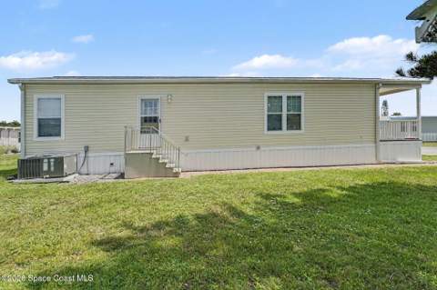 220 Blossom Lane, Palm Bay FL - photo 12 of 22