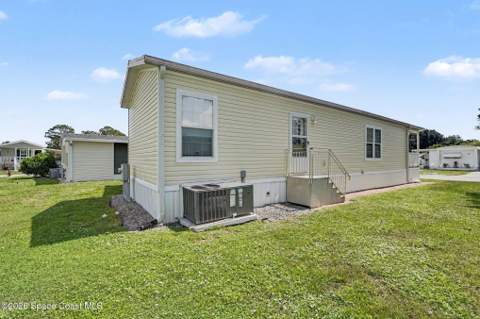 220 Blossom Lane, Palm Bay FL - photo 14 of 22