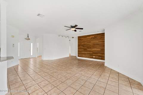 5313 Yaupon Holly Drive, Cocoa FL - photo 6 of 41