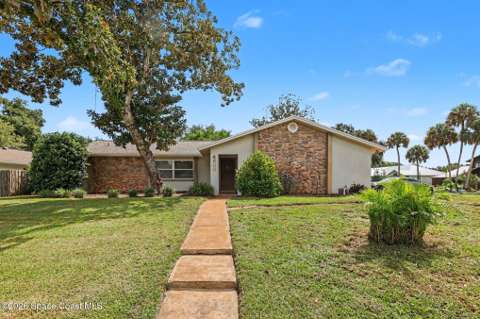 4800 Archer Court, pool for sale in Titusville