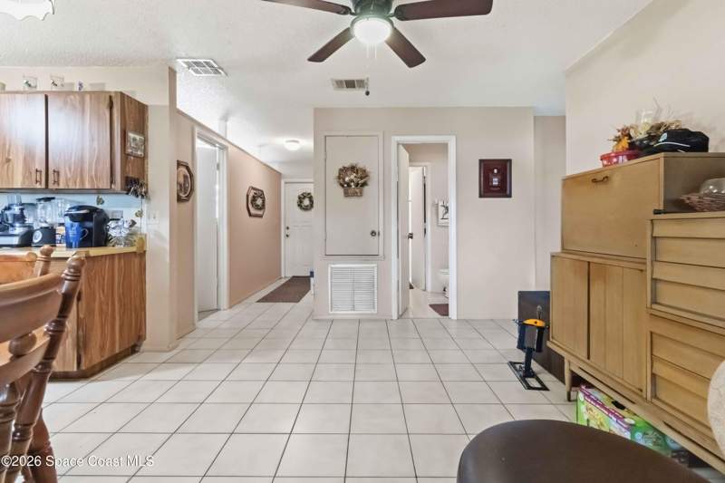 3 bedroom Single Family Residence at 1615 Norwood Street, Port Malabar Country Club Unit 1 1st Replat In, Palm Bay — photo 3