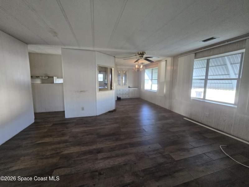 2 bedroom Manufactured Home at 1801 Live Oak Street, Palm Bay Colony Sec 1, Palm Bay — photo 2