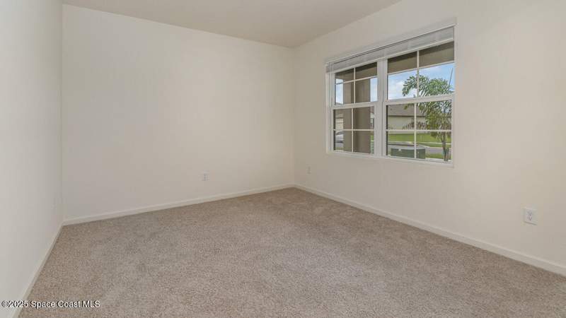 5 bedroom Single Family Residence at 3061 Madden Avenue, Port Malabar Unit 49, Palm Bay — photo 3