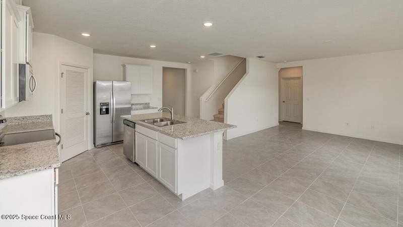 5 bedroom Single Family Residence at 3061 Madden Avenue, Port Malabar Unit 49, Palm Bay — photo 5