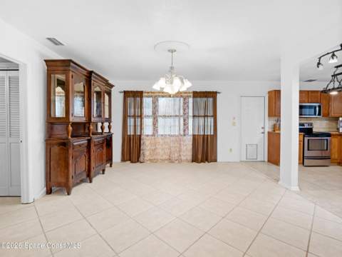 1209 Vanderbilt Lane, Cocoa FL - photo 9 of 35