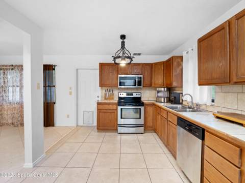 1209 Vanderbilt Lane, Cocoa FL - photo 16 of 35