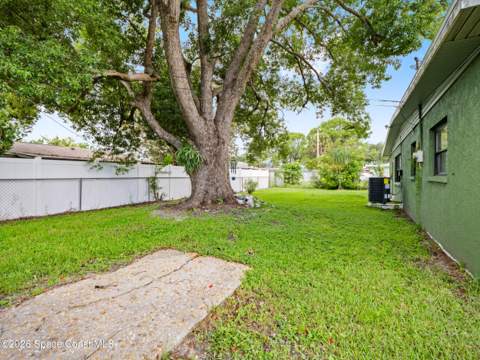 1209 Vanderbilt Lane, Cocoa FL - photo 24 of 35