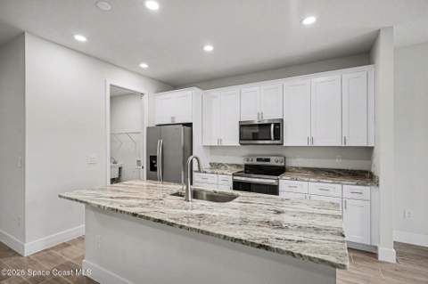 879 Wisham Street, Palm Bay FL - photo 8 of 25