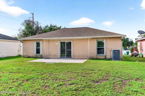 4111 Bahama Avenue, Melbourne FL - photo 14 of 41