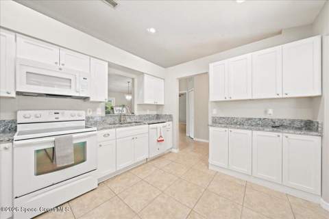 485 Hibiscus Boulevard, Merritt Island FL - photo 12 of 29
