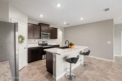 749 Forest Trace Circle, Titusville FL - photo 6 of 26