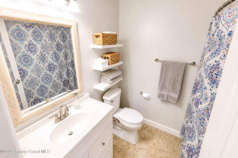 1020 Ashley Avenue, Indian Harbour Beach FL - photo 10 of 15