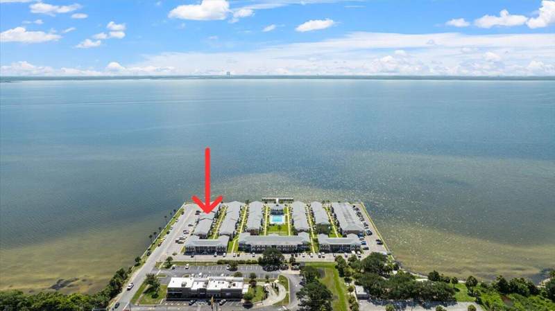2 bedroom Condominium at 190 E Olmstead Drive #A4, Washington Arms Club Condo, Titusville — photo 2