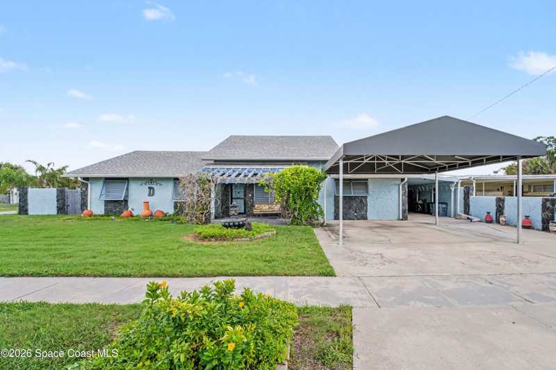 3 bedroom Single Family Residence at 300 Cherry Avenue, Carlton Groves Subd Unit 2 Sec 1, Merritt Island — photo 1