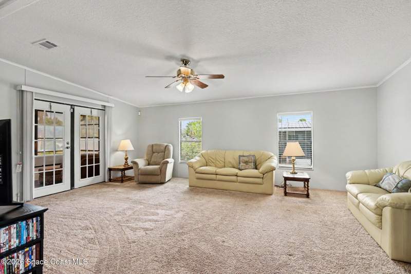2 bedroom Manufactured Home at 335 San Mateo Boulevard, San Mateo Village Sec 4, Titusville — photo 4
