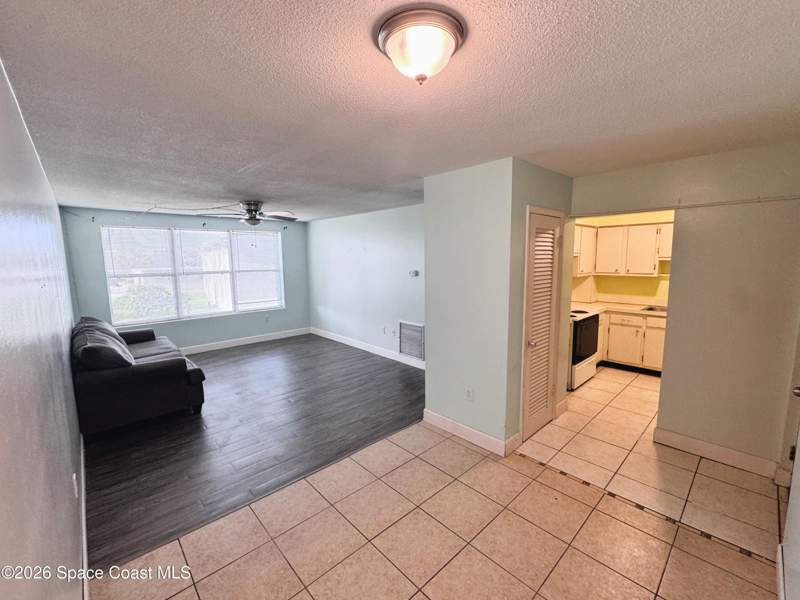 2 bedroom Stock Cooperative at 195 Treasure Street #A4-203, Merritt Island Co-Op Apts Inc, Merritt Island — photo 3