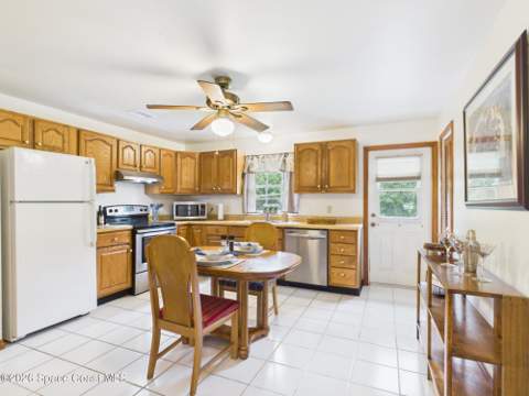 9545 Honeysuckle Drive, Micco FL - photo 8 of 26