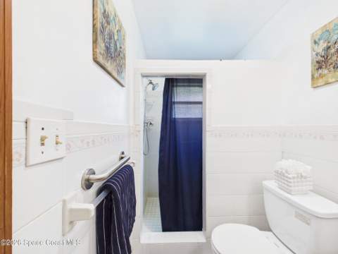 9545 Honeysuckle Drive, Micco FL - photo 14 of 26