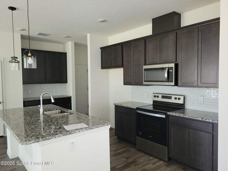 3 bedroom Single Family Residence at 780 Consumer Street, Port Malabar Unit 9, Palm Bay — photo 2