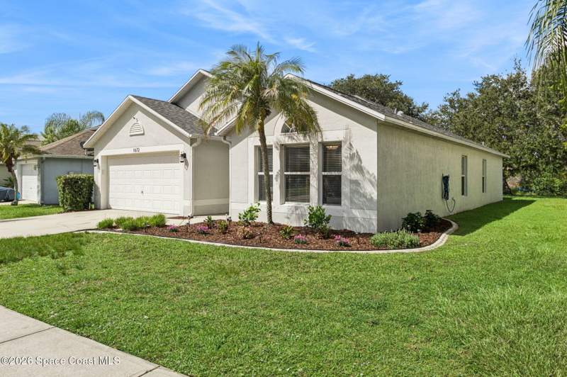 3 bedroom Single Family Residence at 1672 Sawgrass Drive, Bridgewater at Bayside Lakes, Palm Bay — photo 2