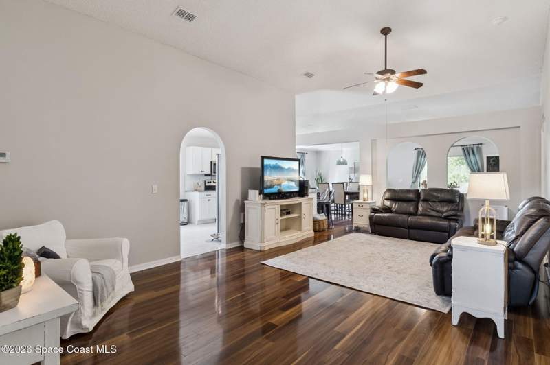 3 bedroom Single Family Residence at 1672 Sawgrass Drive, Bridgewater at Bayside Lakes, Palm Bay — photo 4