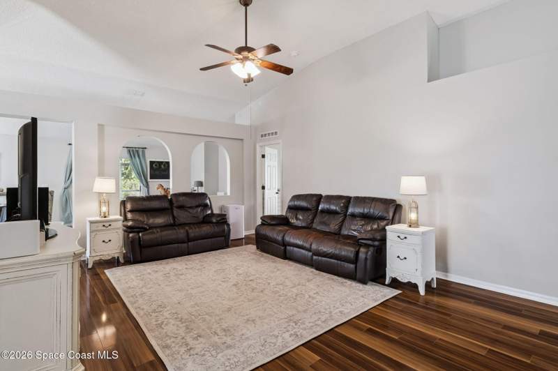 3 bedroom Single Family Residence at 1672 Sawgrass Drive, Bridgewater at Bayside Lakes, Palm Bay — photo 3