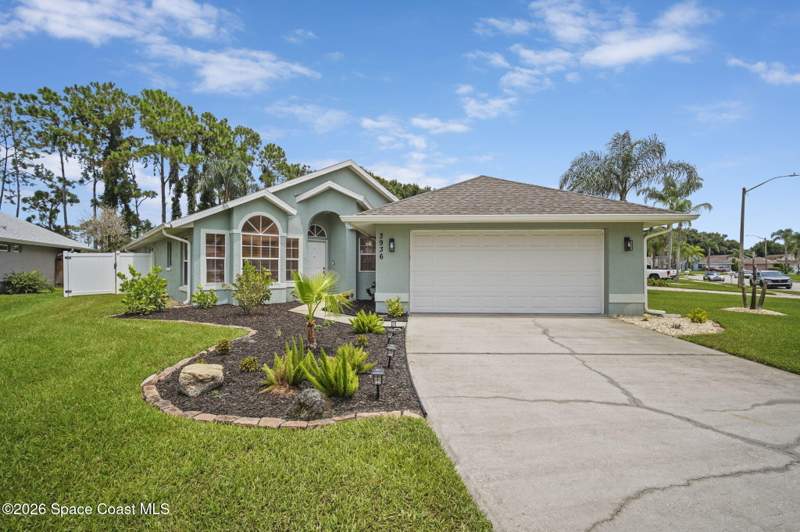3 bedroom Single Family Residence at 3936 Saint Armens Circle, East Bay Plantation Phase 1 Replat, Melbourne — photo 3