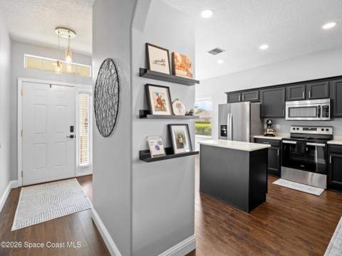 1401 Bridgeport Circle, Rockledge FL - photo 8 of 35